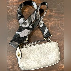 Joy Susan multi-function crossbody